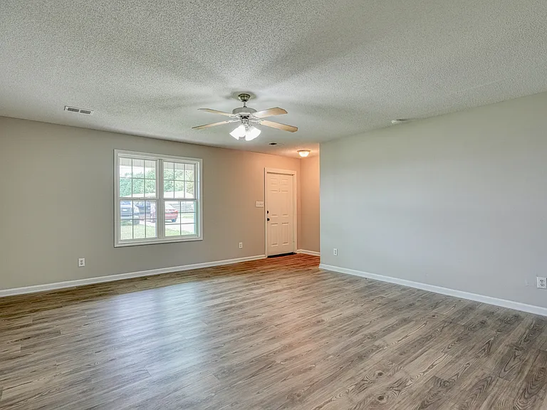 321 Sugar Ridge Rd #321 — Photo 3