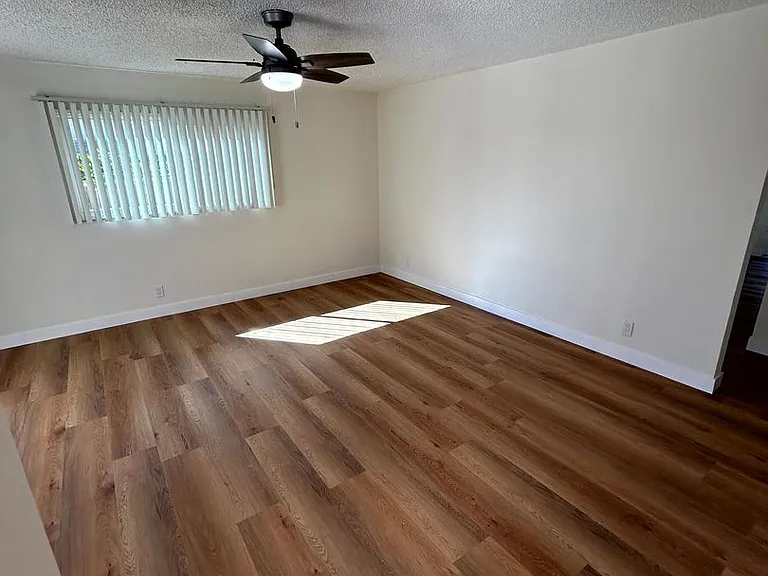 22739 Marlin Pl — Photo 4