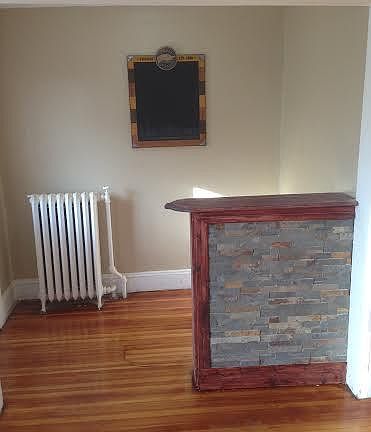 4th image of 14 Cortland Pl #2