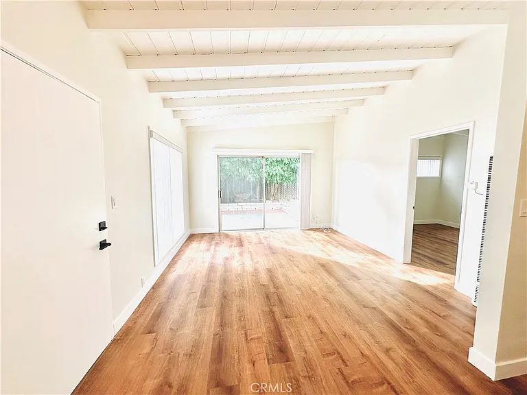216 Avenida Cabrillo — Photo 2