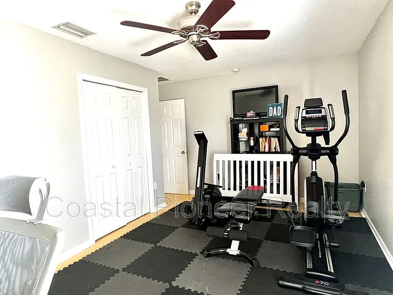 8848 Cameron Crest Dr — Photo 28