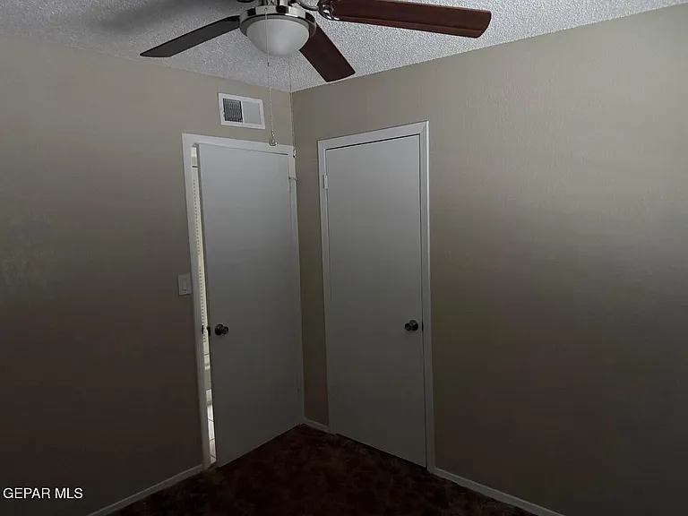 8877 Dulce Cir — Photo 10