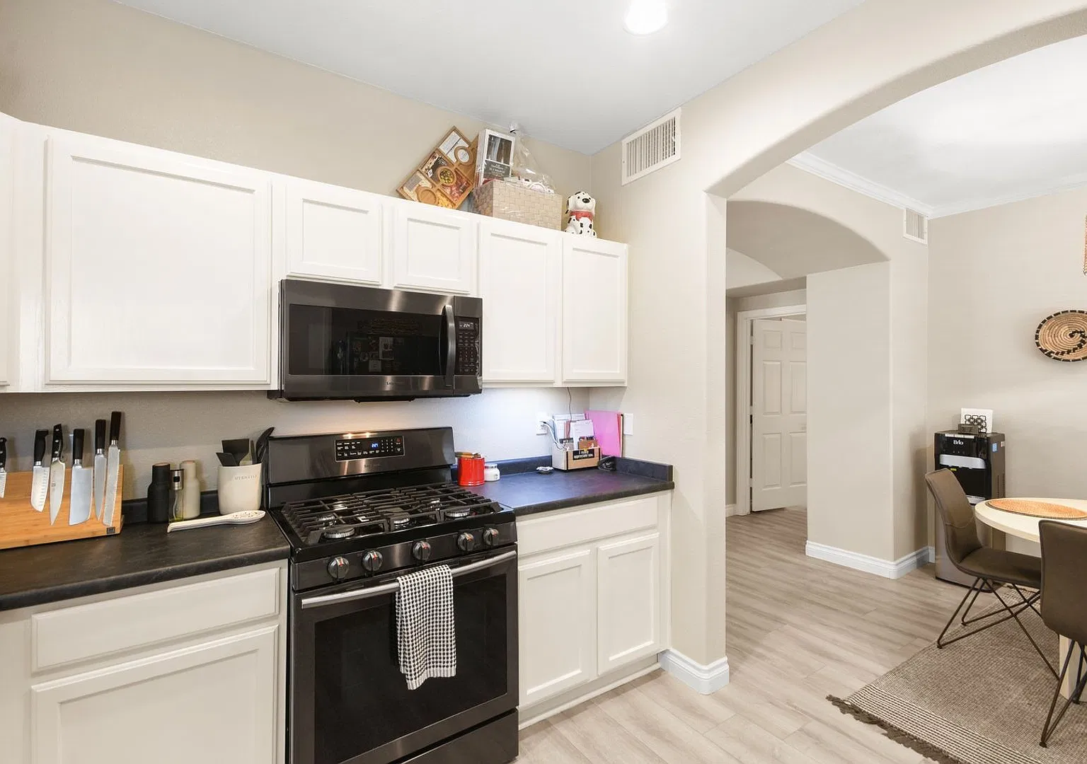 2 Bedroom Condo in Summerlin, Las Vegas — Photo 3