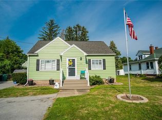 165 Fetzner Rd, Rochester, NY 14626