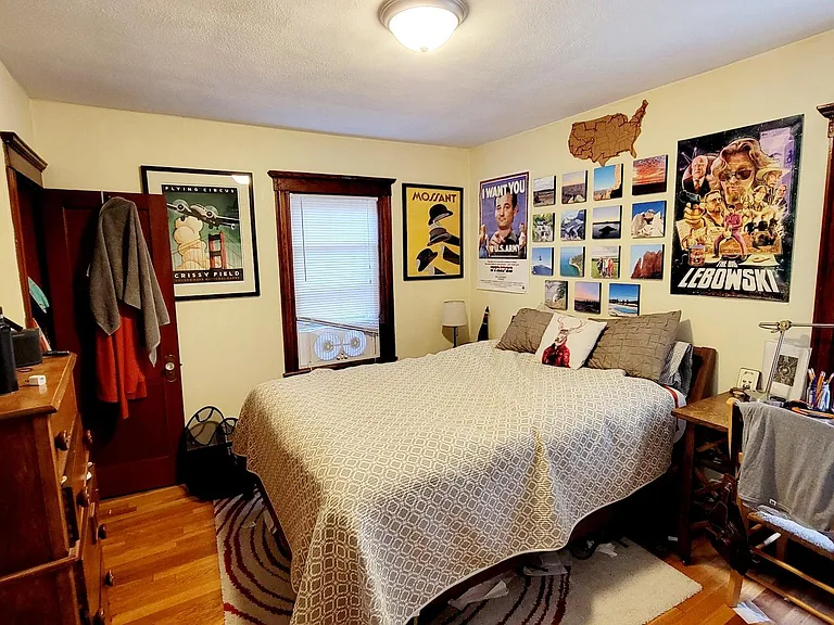 158 W Adams St #2 — Photo 6