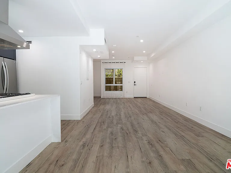 1236 N Fairfax Ave #2 — Photo 8
