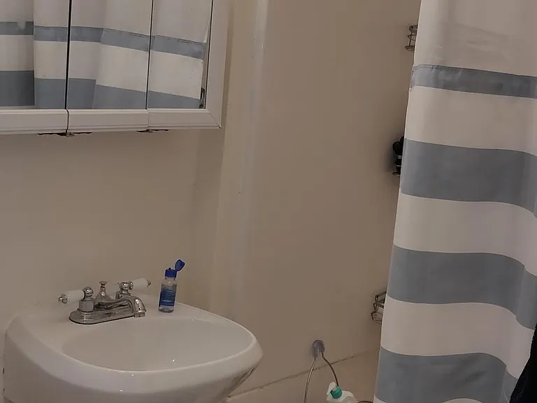 81 Gibbs St #2 — Photo 26