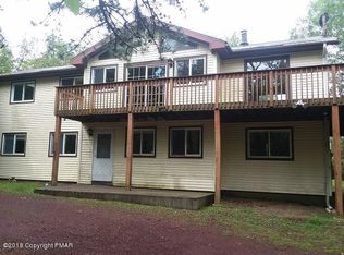 177 Elmwood Dr, Albrightsville, PA 18210