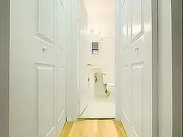 951 Amsterdam Avenue image 4 of 6