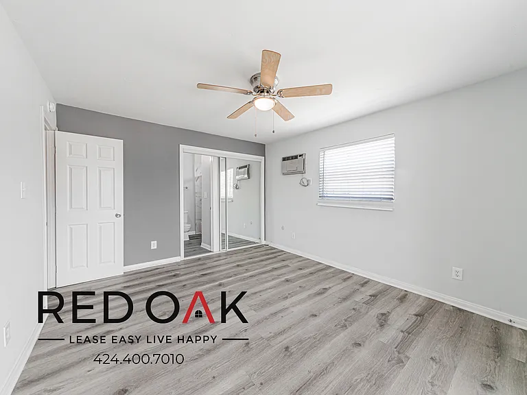 1032-1036 S Normandie Ave #1036-9 — Photo 11
