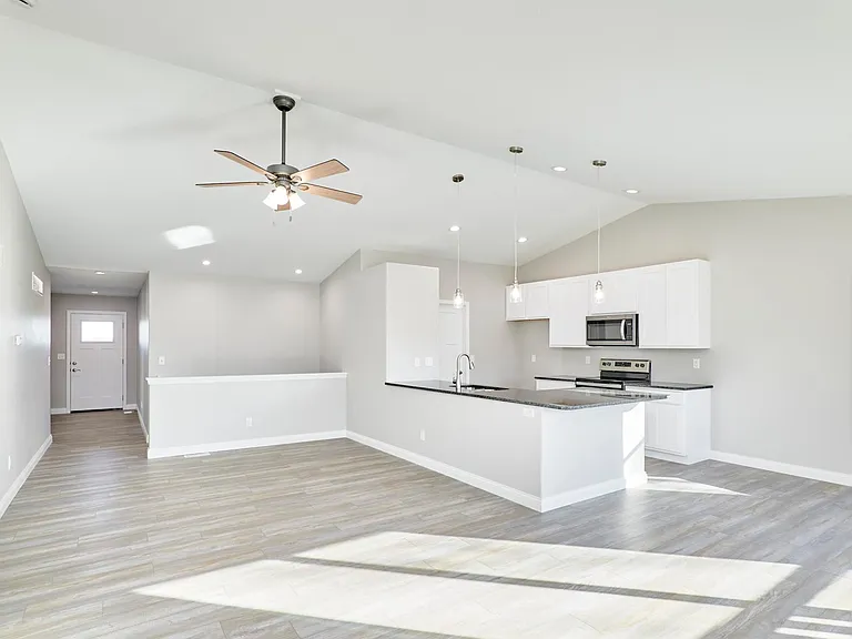 5542 Autumn Trace Pkwy — Photo 2