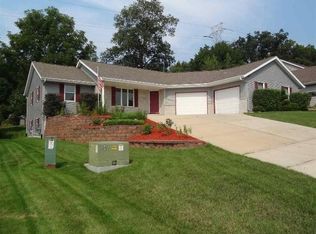 1409 Winchester Pl, Janesville, WI 53548