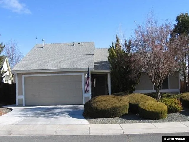 518 Sugarloaf Dr photo 1
