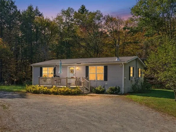 58 Mackenzie Lane, Woolwich, ME 04579