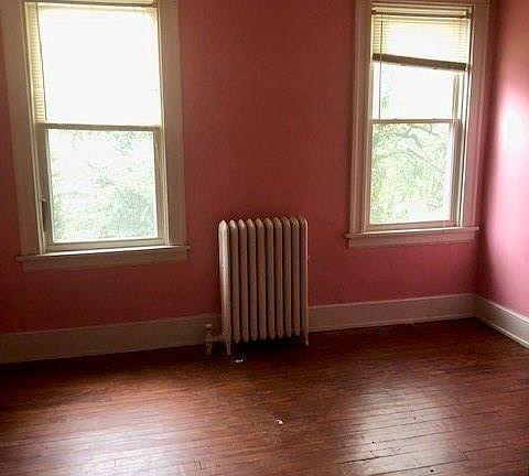 4th image of 2815 4th Ave