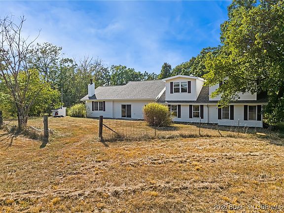 3rd image of 1268 Thousand Acres Rd