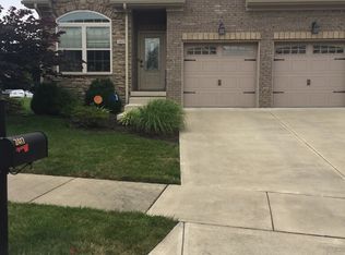 2417 Patchen Wilkes Dr, Lexington, KY 40509