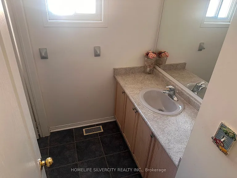 6 Silverbell Ct — Photo 25
