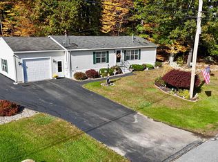 86 Freedom Hill Rd, Hampstead, NH 03841