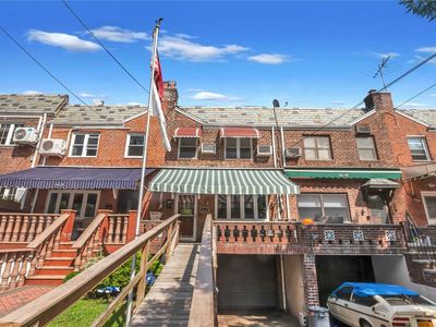 6541 Alderton St, Flushing, NY, 11374
