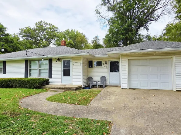 110 Risley Ave, Mount Carmel, IL 62863