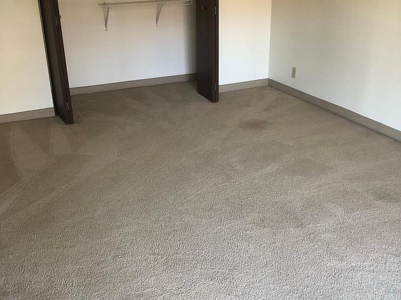 4th image of 1402 Villa Dr APT K