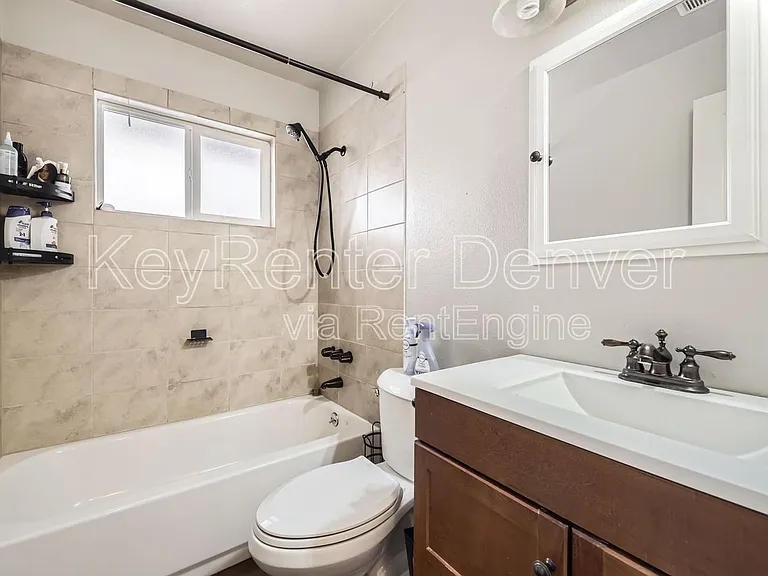 10462 Carlile St — Photo 7
