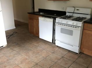 117 Hampshire St #2D, Cambridge, MA 02141
