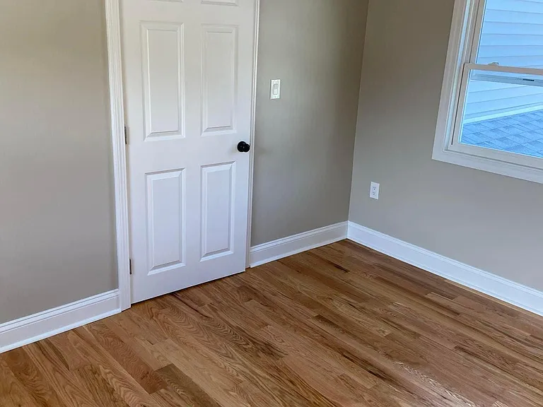 28 Maple Ave — Photo 12
