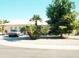 9918 N Willowcreek Cir, Sun City, AZ 85373