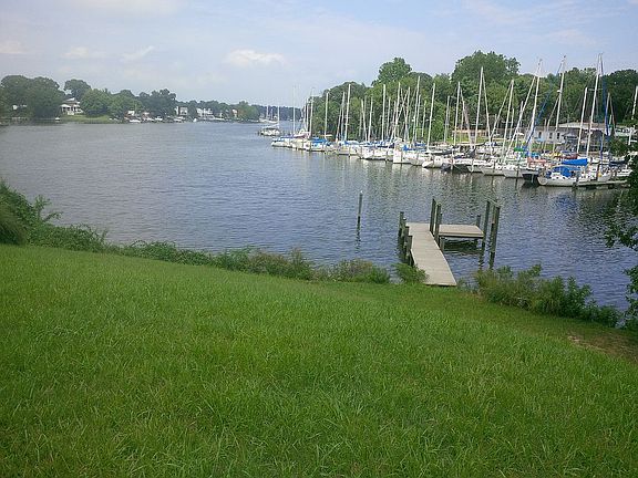 Dock