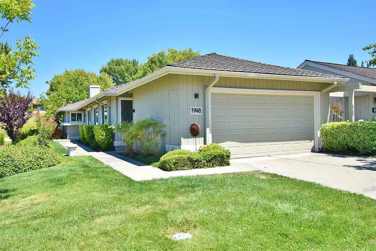 1948 Rancho Verde Cir E photo 1