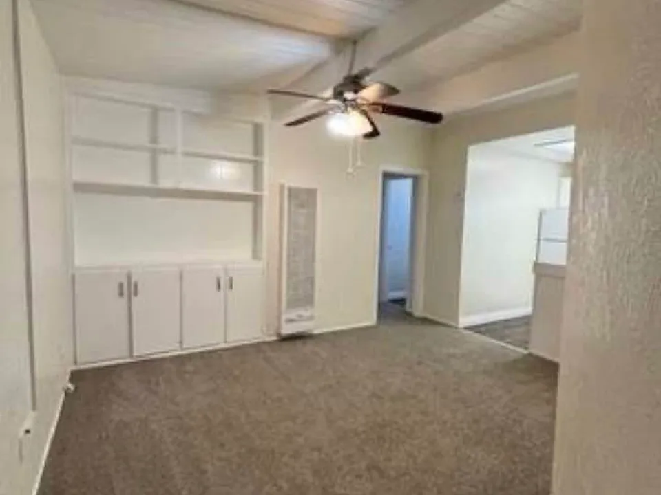 116 Palm Ave #13