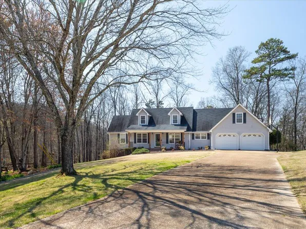 695 Castleview Dr, Ringgold, GA 30736