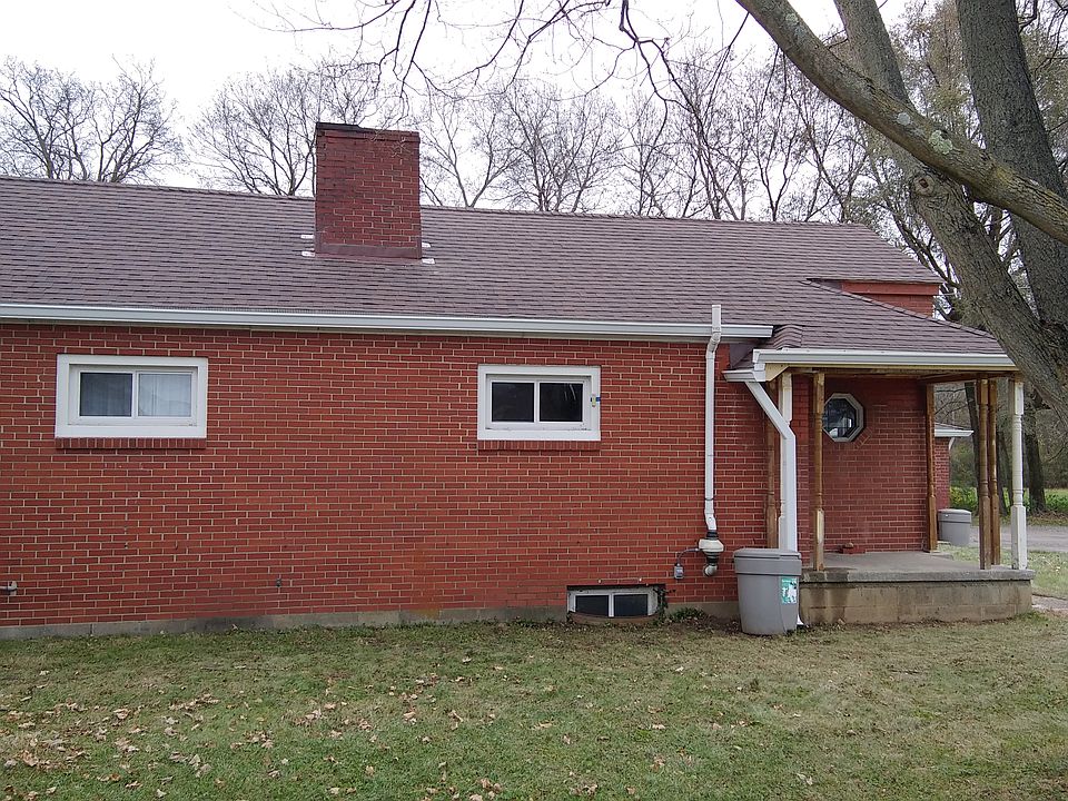 2nd image of 4454 Elk Creek Rd