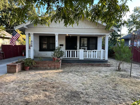 526 Redwood Ave, Sacramento, CA 95815