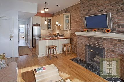 4th image of 153 W 85th Street 3 #3