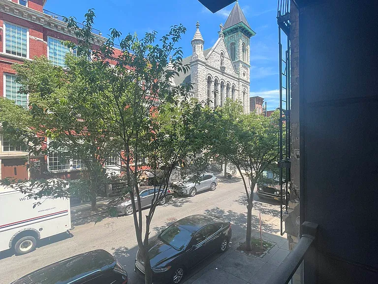 440 E 115th St #2B — Photo 6