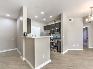 7147 S Durango Dr Unit 105, Las Vegas, NV 89113