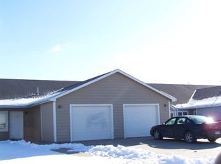 1704 Prairie Ave #1706, Beatrice, NE 68310