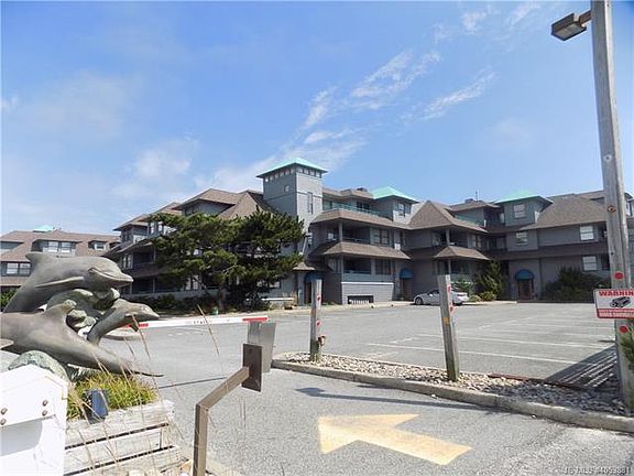 3rd image of 1001 Ocean Ave #1002