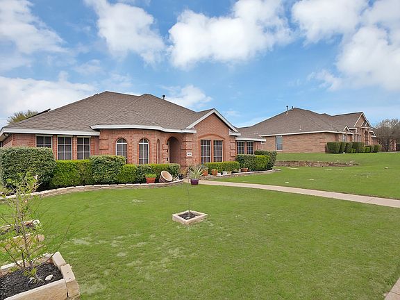 2nd image of 1625 Deer Creek Dr