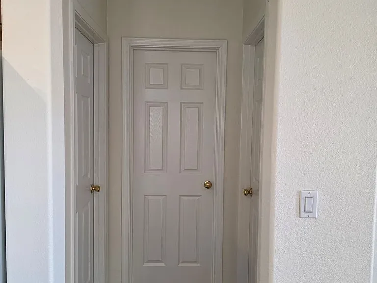 22257 N Gibson Dr — Photo 12