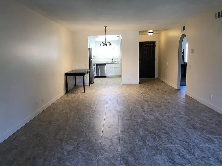 17027 Bernardo Center Dr #B — Photo 5