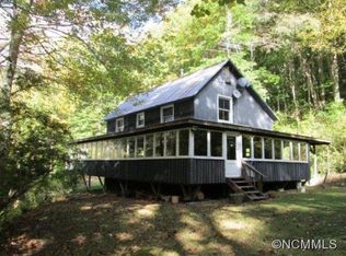 1502 Watershed Rd, Mars Hill, NC 28754