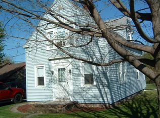 11076 Route 9, Champlain, NY 12919