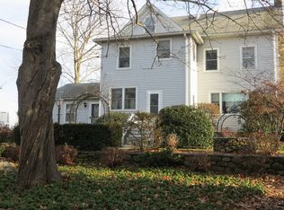 61 Shore Rd, Clinton, CT 06413