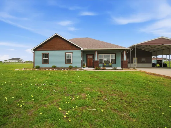 5037 Horseshoe Dr, Anderson, TX 77830