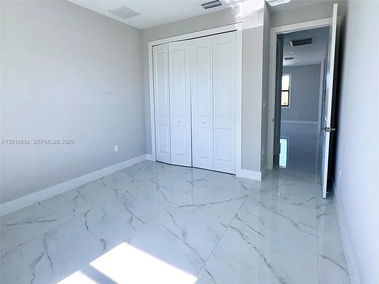 819 Eisenhower Blvd #819 — Photo 16