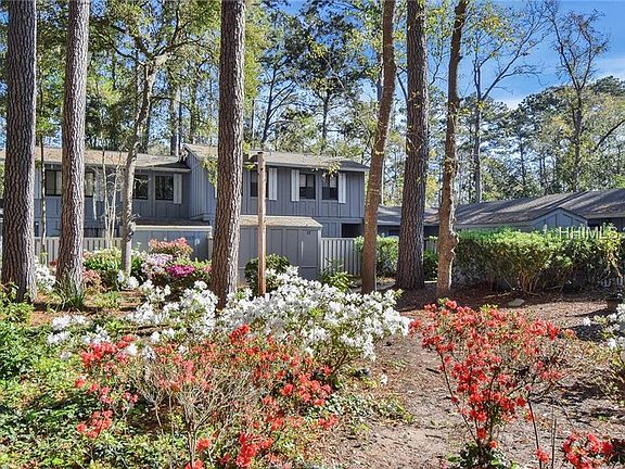 2nd image of 12 Broomsedge Ct